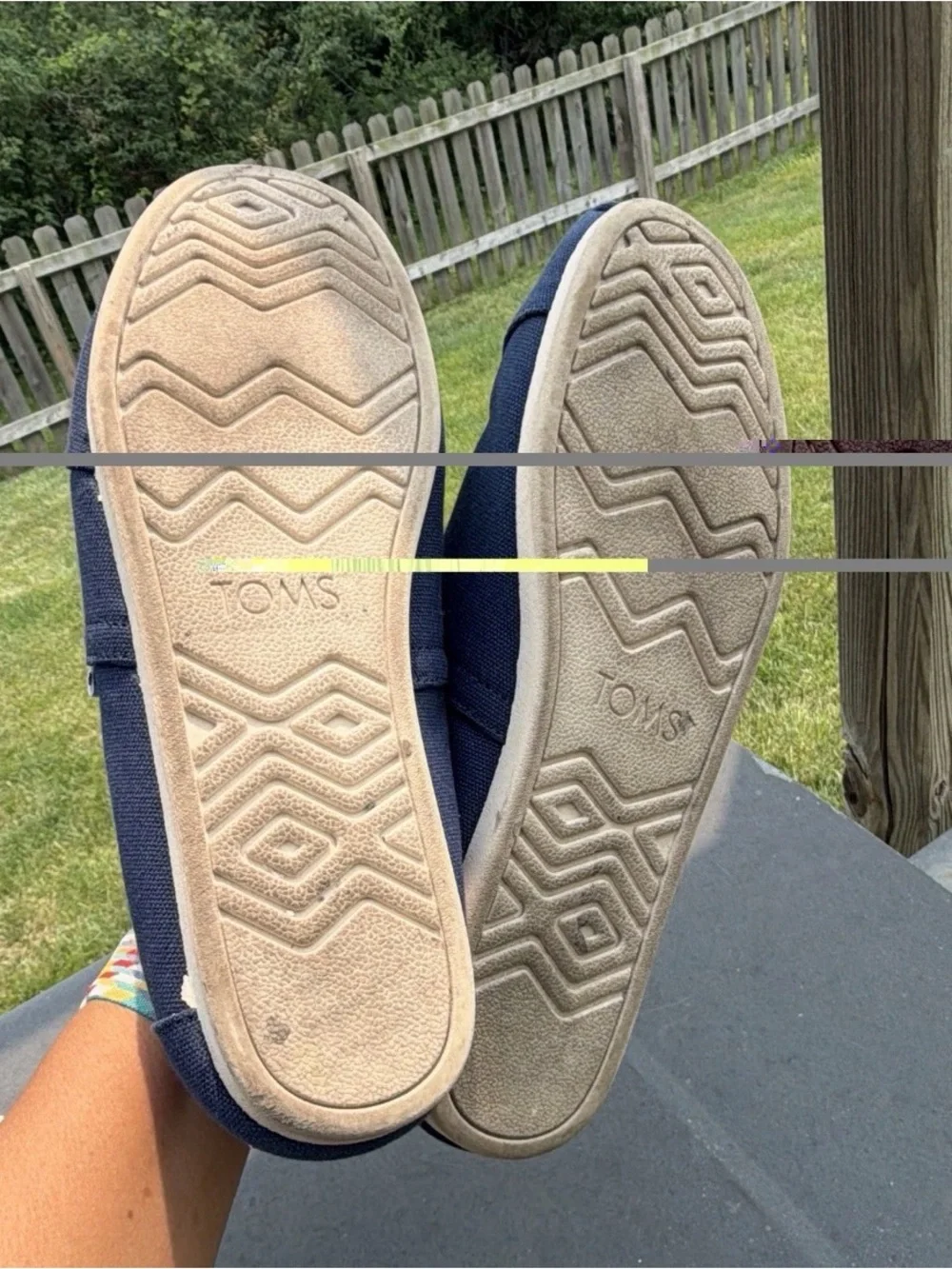 Toms Men's Classic Slip-On Canvas Loafers in Navy Blue